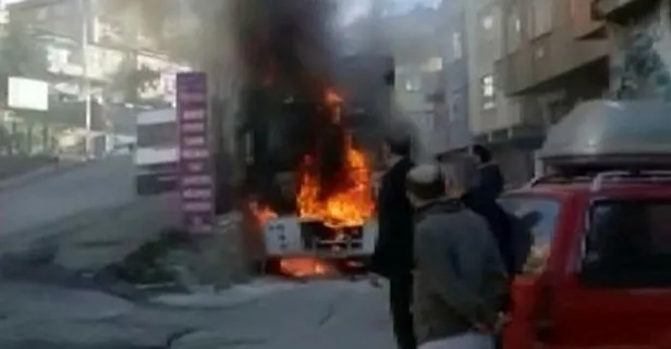 Park halindeki buğday yüklü kamyon cayır cayır yandı