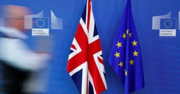 İrlanda'dan flaş açıklama: Brexit anlaşması aksamaya karşın bugün tamam