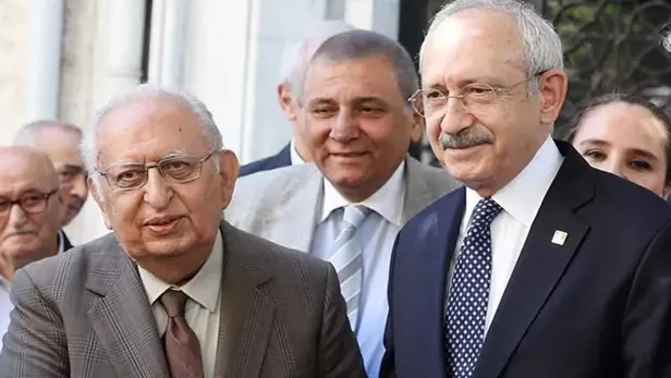husamettin-cindoruk-hortladi-yine-seriat-gelecek-soylemi-1670852900051.jpeg Cumhuriyet'ten 9 Aralık'ta rezil manşet 12 Aralık'ta 'şeriat gelecek' çığırtkanlığı: Hüsamettin Cindoruk hortladı, AK Parti yargıya gitti-6
