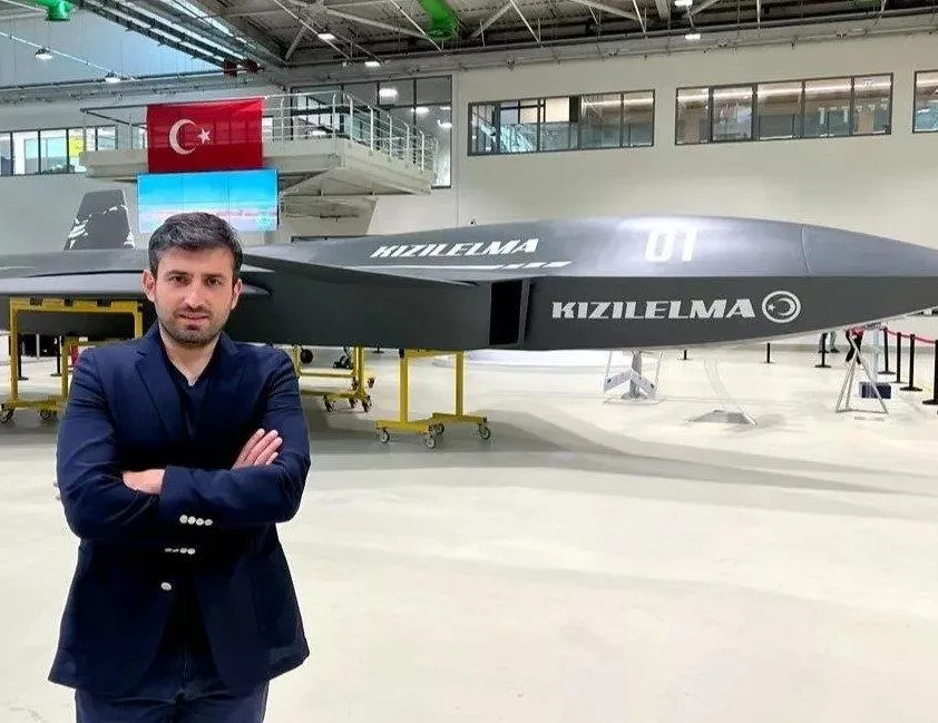 0.9 Ali’ye bir gönderme daha!