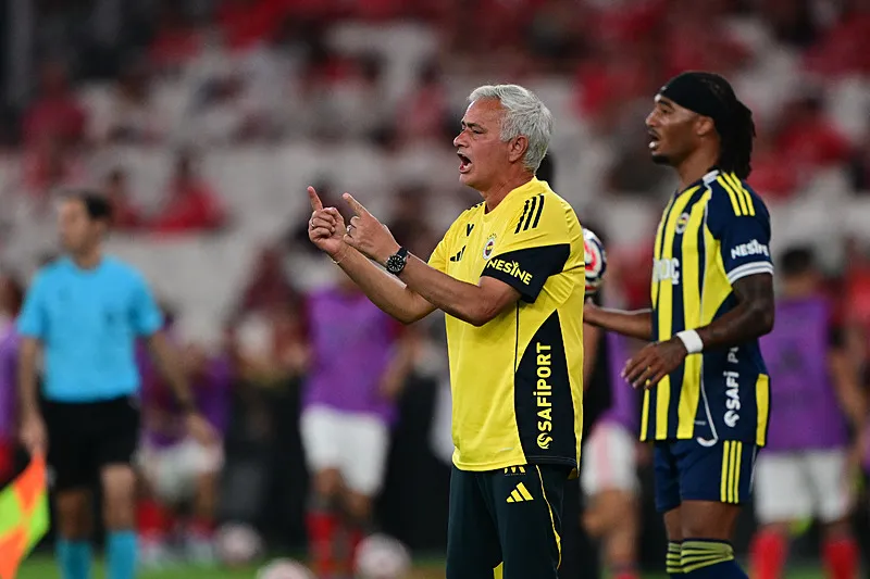 Fenerbahçe'de ıslak imzalar atılıyor! 4 yıldız yolda - 4