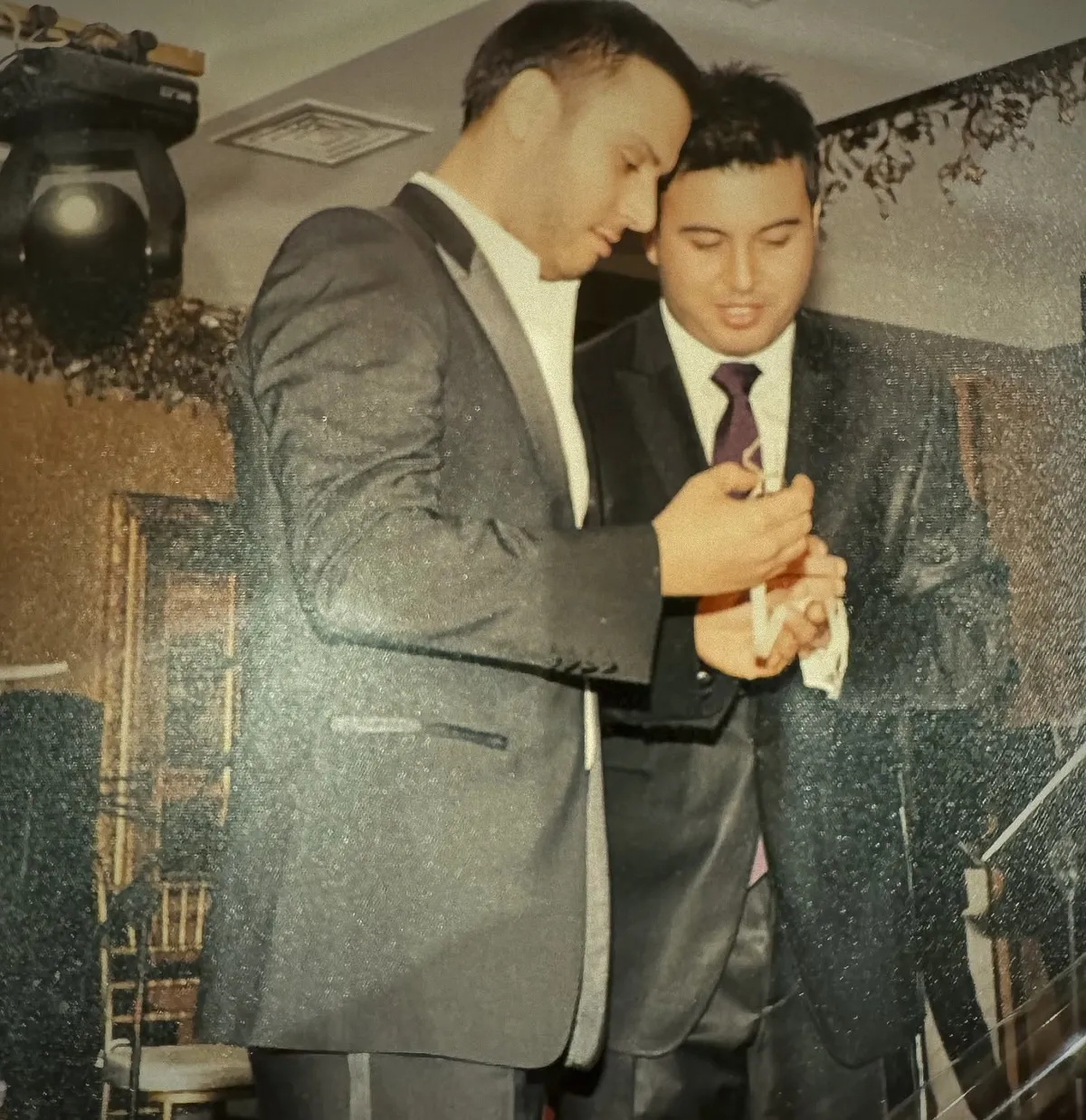 alisan-kardesi-selcuk-tektasin-son-anlarini-anlatti-koridordaki-bagirislar-1776931704156.jpg Alişan 2021’de kaybettiği kardeşi Selçuk Tektaş'ın son anlarını ilk kez anlattı! “Koridordaki bağırışlar çağırışlar...”-3