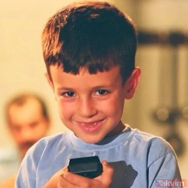 20 yıllık fotoğraf yeniden canlandı! Babam ve Oğlum’un Deniz’i Ege Tanman’dan Keremcem’le yıllar sonra aynı poz - 6