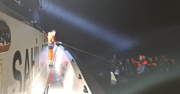 Yunanistan'ın ittiği 72 düzensiz göçmen kurtarıldı