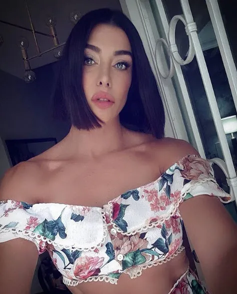Deniz Akkaya'dan Binali Yıldırım açıklaması: Benim yarı babam sayılır-1