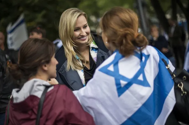 İsveç'te Başkan Erdoğan karşıtı kampanyaya tepki: Erdoğan'ın AB'ye ihtiyacı yok AB'nin Erdoğan'a var-2