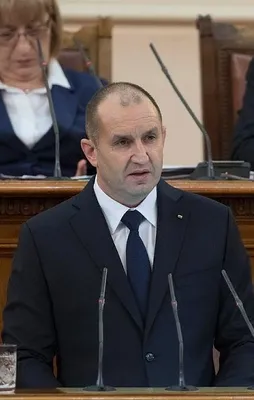 Bulgaristan Cumhurbaşkanı parlamentoyu feshetti