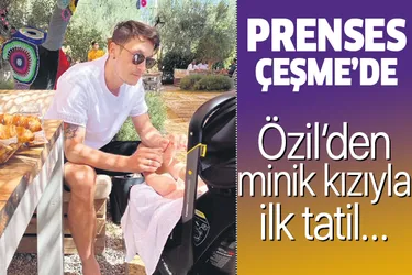 Arsenalli yıldız Mesut Özil ile oyuncu Amine Gülşe kızları Eda'yla Çeşme tatilinde