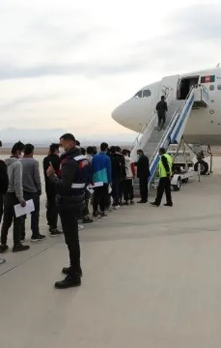 Vali Ali Yerlikaya İstanbul’un düzensiz göçmenle mücadele karnesini açıkladı