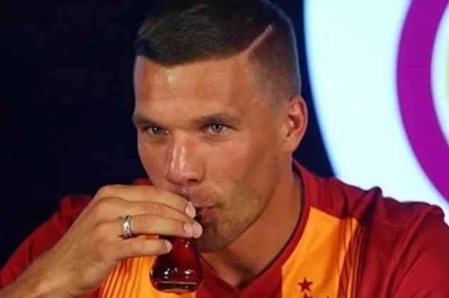 Podolski: Dönmek isterim