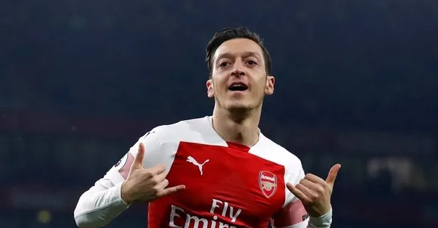 SON DAKİKA: Fenerbahçe'nin yeni transferi Mesut Özil'in İstanbul'a iniş saati belli oldu!