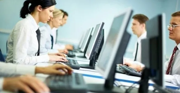 Kamu kurumlarından her gün yeni iş ilanları yayınlanıyor! Binlerce memur, işçi ve askeri personel alımı yapılacak