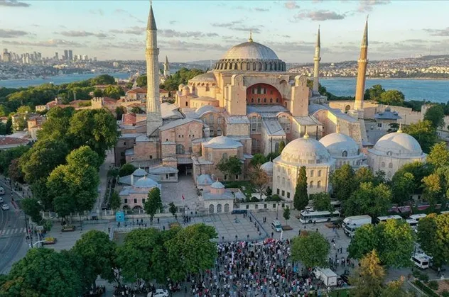 "Ayasofya kararıyla tarih dirildi! 24 Temmuz'da baştan yazılacak"