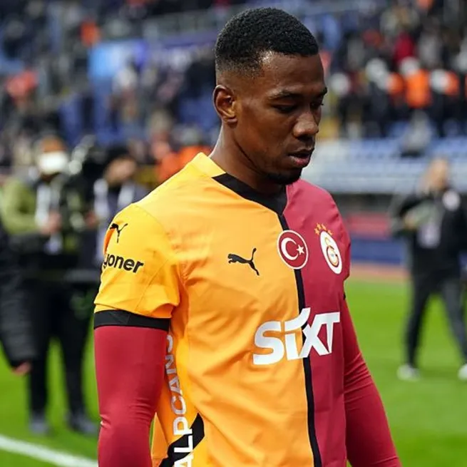 Carlos Cuesta ilk maçında gol attı!