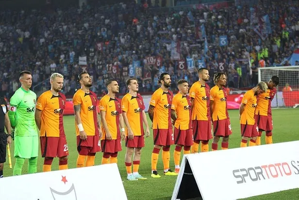 galatasarayin-teknik-hocasi-okan-burak-derbi-sonrasi-aciklamalarda-bulundu-1661732765821.jpeg