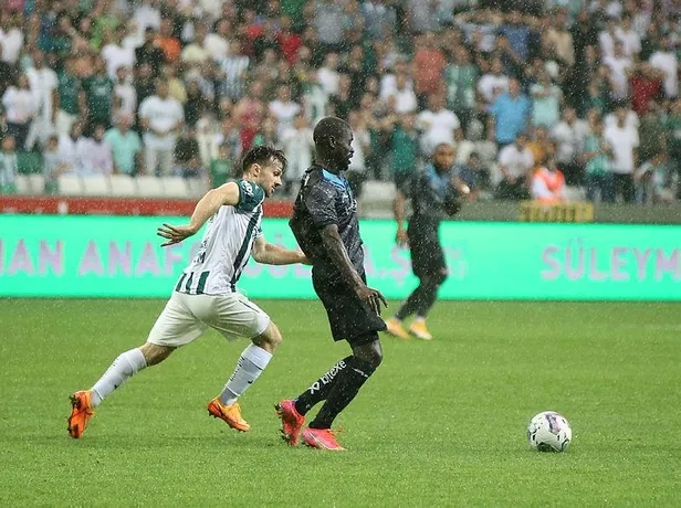 gol-duellosunu-adana-demirspor-kazandi-giresunsporu-3-2-maglup-etti-1659902508319.jpeg
