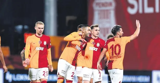 Galatasaray Teknik Direktörü Okan Buruk net konuştu: "2. yarıda kilidi açtık"