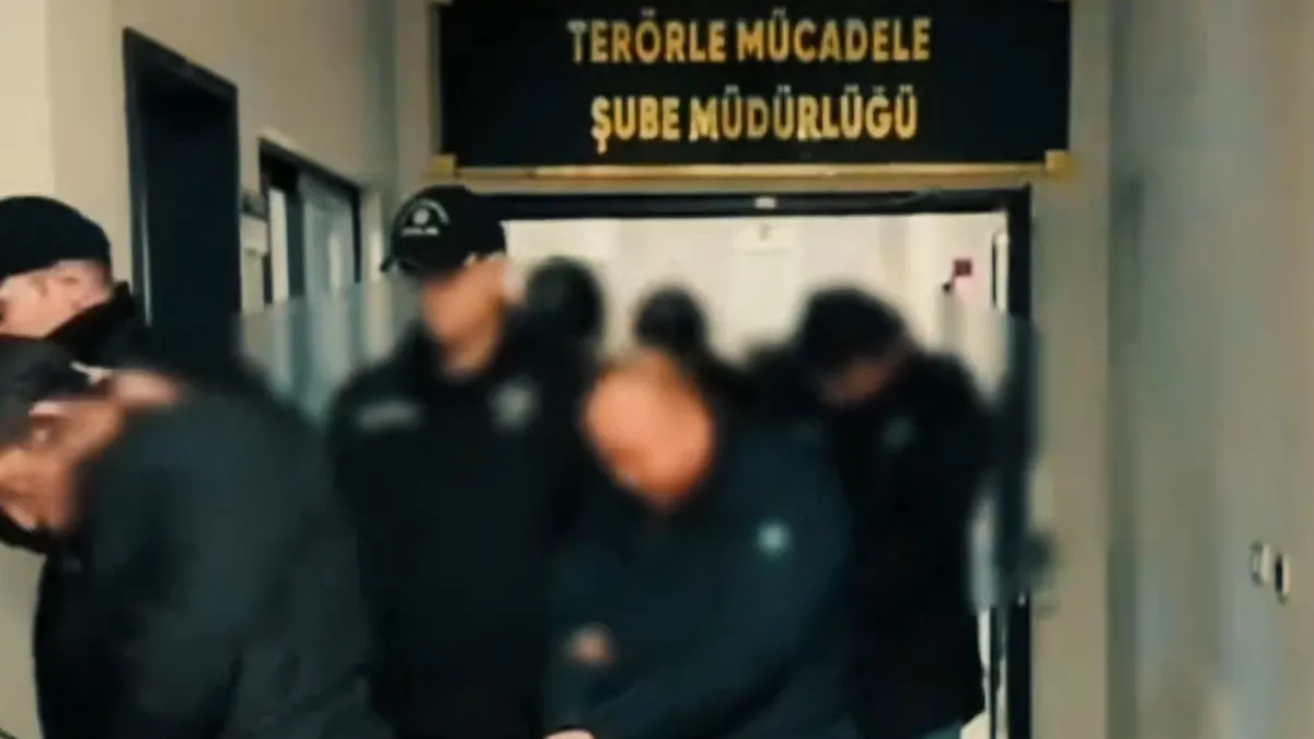 FETÖ'ye 46 ilde eş zamanlı operasyon: 151 şüpheliden 82'si tutuklandı