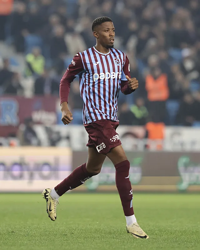 firtina-derbi-oncesi-guldu-trabzonspor-kasimpasayi-2-1-yendi-1733511258333.jpg Simon Banza (AA)