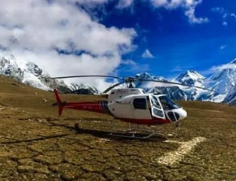O ülkede bakanı taşıyan helikopter düştü!