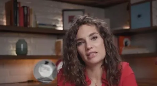 firari-can-dundar-agladi-nevsin-mengu-ve-asli-aydintasbas-6li-masaya-salladi-muhalif-medya-tutustu-1669991112087.jpeg Altılı masanın 'eşgüdüm' maskeli 'kukla' siyaseti fondaşa isyan bayrağı açtırdı! İsmail Saymaz: Ben size oy vermem-4