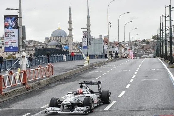 Formula 1 Türkiye Grand Prixi için İstanbul'da çekilen reklam filminin tamamı yayınlandı!-4