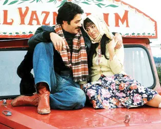 Selvi Boylum Al Yazmalım filmi nerede çekildi? Oyuncuları kimler ve konusu ne?