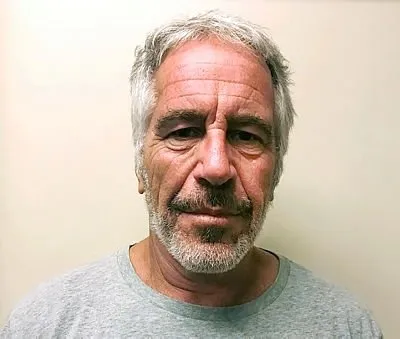 abdli-sapik-milyarder-jeffrey-epstein-olayinda-flas-trump-ayrintisi-abdyi-karistiran-iddia-1594195456923.jpg ABD'li sapık milyarder Jeffrey Epstein olayında flaş Trump ayrıntısı! ABD'yi karıştıran iddia-5