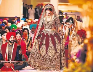 Hint düğünü modası