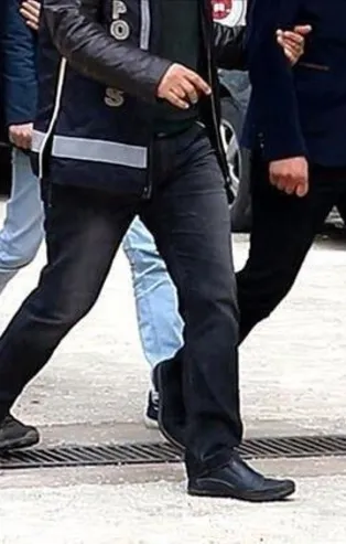Ankara ve İstanbul başta olmak üzere birçok ilde peş peşe FETÖ operasyonları! Çok sayıda gözaltı kararı var