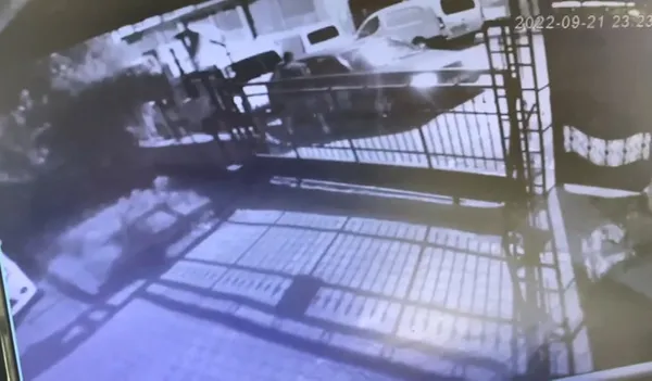 kizina-yakistiramadigi-damadini-bicaklayarak-oldurdu-1664431398070.jpg 'Kızına yakıştıramadığı' damadını bıçaklayarak öldürdü-5