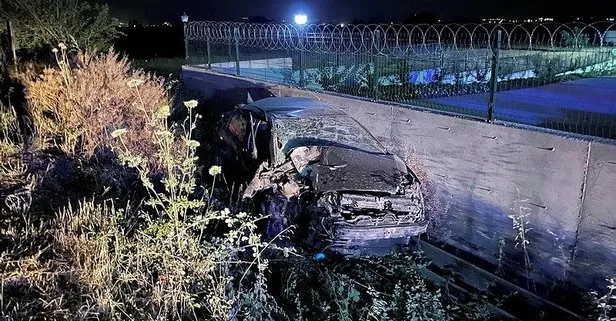 Şarampole devrilen araçtaki 2 kişi yaralandı