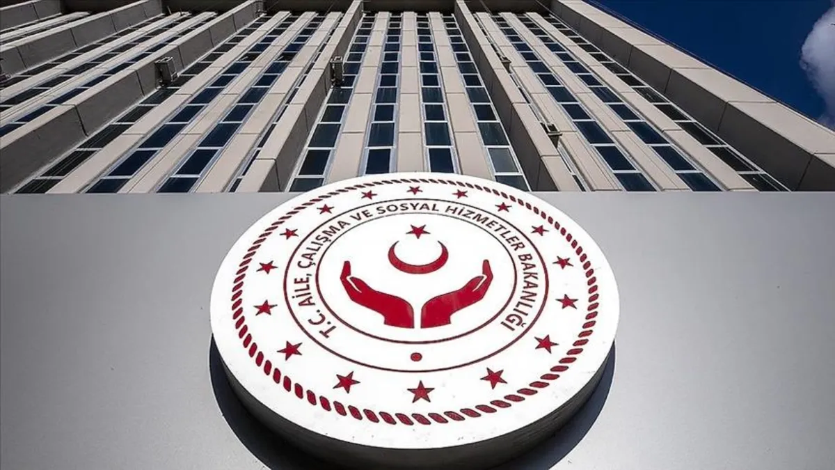Aile ve Sosyal Hizmetler Bakanlığı açıkladı: Turhan Çömez hakkında suç duyurusu