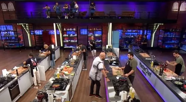 Masterchef kim elendi? 25 Ekim Masterchef eleme adayları kimlerdi? Gözyaşlarını tutamadı!-2