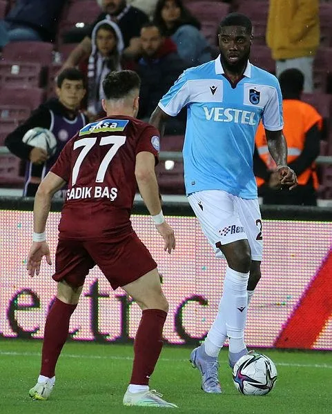 hatayspor-sampiyon-trabzonsporu-alkislarla-onurlandirdi-1651876879235.jpeg Hatayspor şampiyon Trabzonspor'u alkışlarla onurlandırdı-4