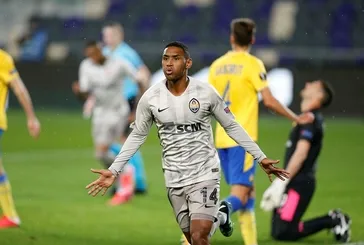 Ve Tete Galatasaray’da! Feshetme hakkı var