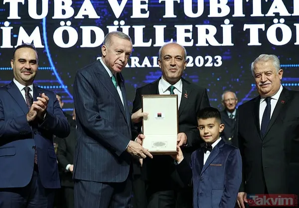 TÜBİTAK ve TÜBA Bilim Ödülleri sahiplerini buldu! 100.yılda Başkan Recep Tayyip Erdoğan takdim etti - 40