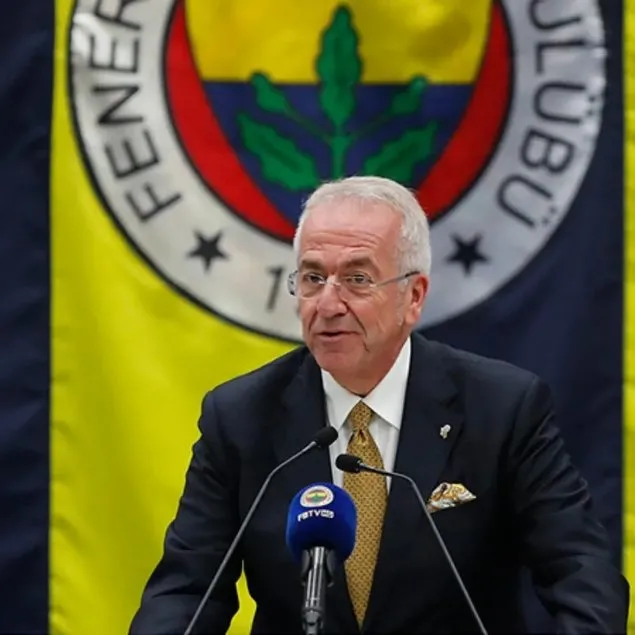 Fenerbahçe’de bir istifa kararı daha!