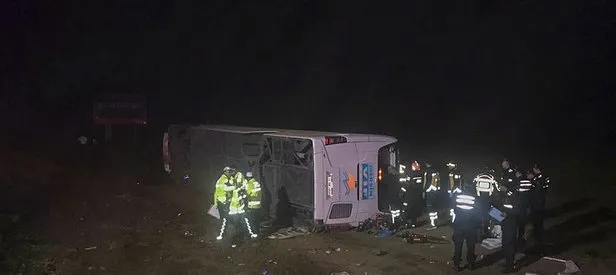 Yolcu otobüsü devrildi: 1 ölü, çok sayıda yaralı var