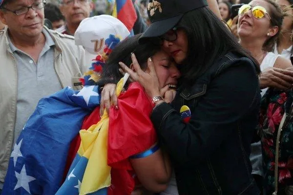ABD basınının Venezuela üzüntüsü! Darbe bastırılınca bakın ne yazdılar...-4
