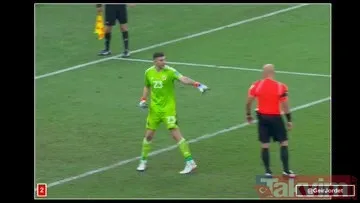 Emiliano Martinez’den müthiş akıl oyunları! Arjantin- Fransa maçında öyle şeyler yaptı ki çok şaşıracaksınız - 32