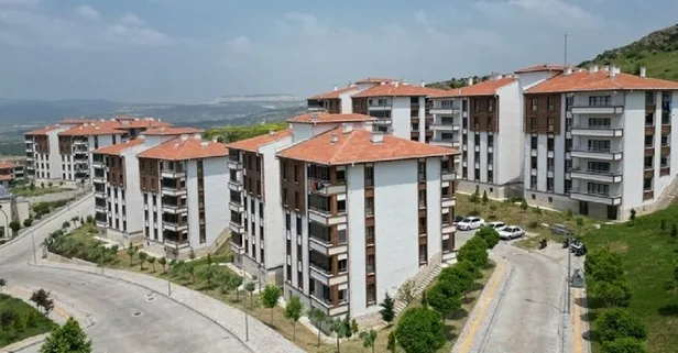 TOKİ'den ev sahibi olmak isteyenler dikkat: Son tarih yaklaşıyor! Kura takvimi nasıl işleyecek?