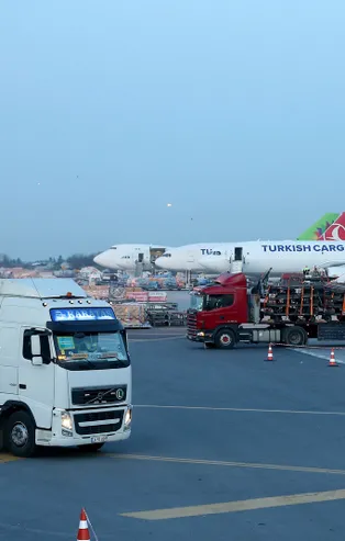 Bu taşınmanın benzeri yok | İstanbul Havalimanı'na 45 saatte 47 bin ton