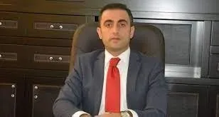 İki FETÖ’cü Zekeriya Öz ve Celal Kara’yı tutuklanan Ardeşen Kaymakamı Ufuk Özen Alibeyoğlu’nun kaçırdığı ortaya çıktı-2