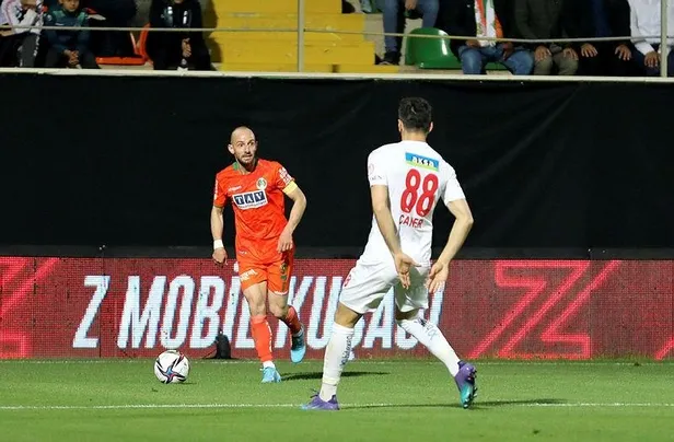 aytemiz-alanyaspor-1-2-demir-grup-sivasspor-mac-sonucu-1650484615314.jpeg Aytemiz Alanyaspor 1-2 Demir Grup Sivasspor | MAÇ SONUCU-4