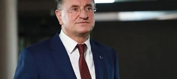 CHP’de istifa et kavgası