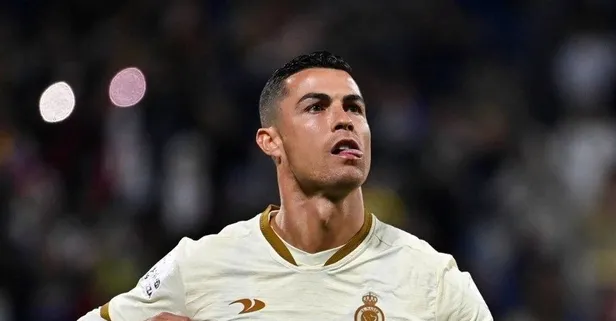Cristiano Ronaldo hat-trick serisine başladı!