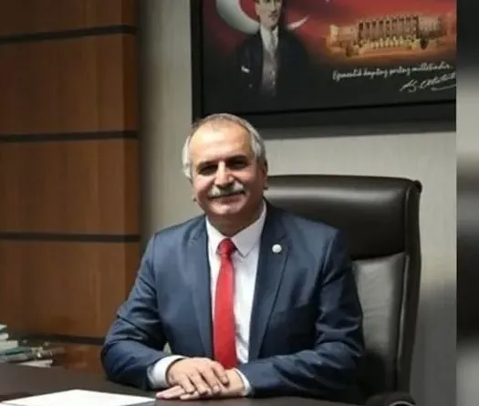 Son dakika: Eski İYİ Parti Milletvekili ve Yeniçağ gazetesi sahibi Ahmet Çelik kardeşi tarafından bıçaklandı! Sağlık durumu nasıl? Ahmet Çelik kimdir?-3