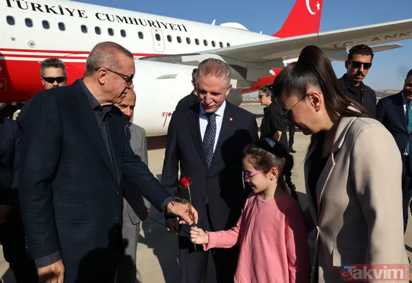 Başkan Erdoğan'a Gaziantep'te coşkulu karşılama! Davullarla zurnalarla beklediler... 6'lı masaya pankartla gönderme - 12