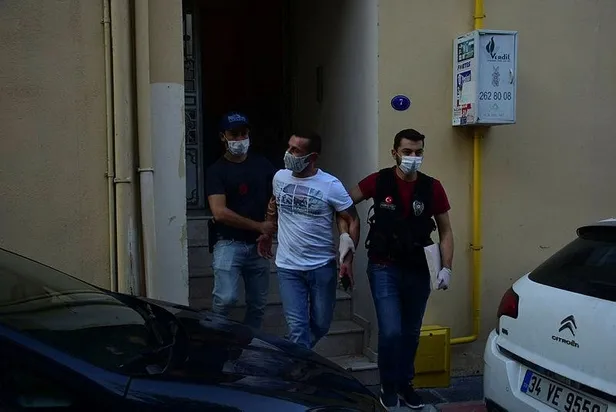 Son dakika: İzmir'de uyuşturucu satıcılarına eş zamanlı şafak baskını-3